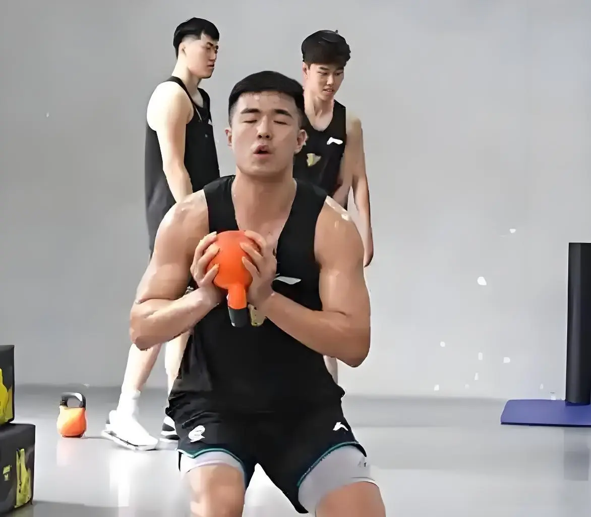 还是不为所, img