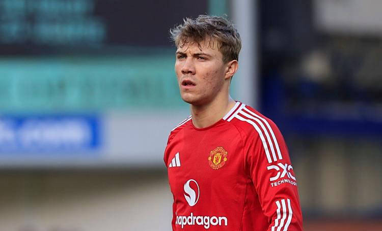 浮动条款展, 尼亚与姆贝