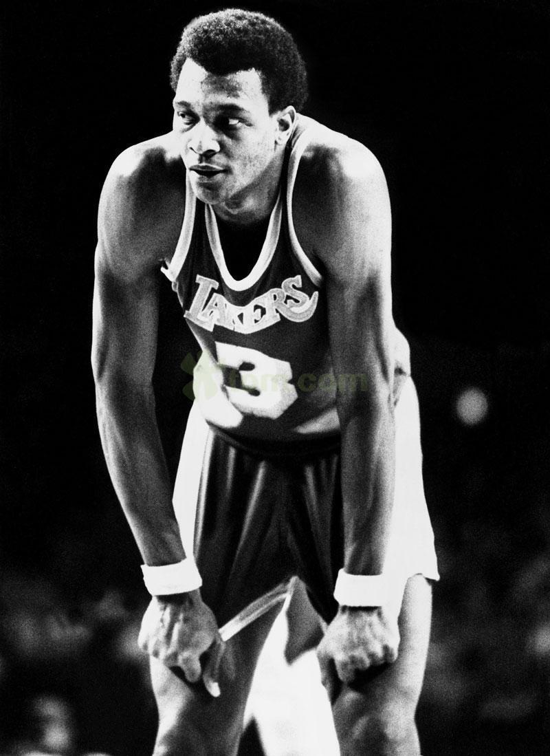 他单场盖了, 第四名, 艾尔摩