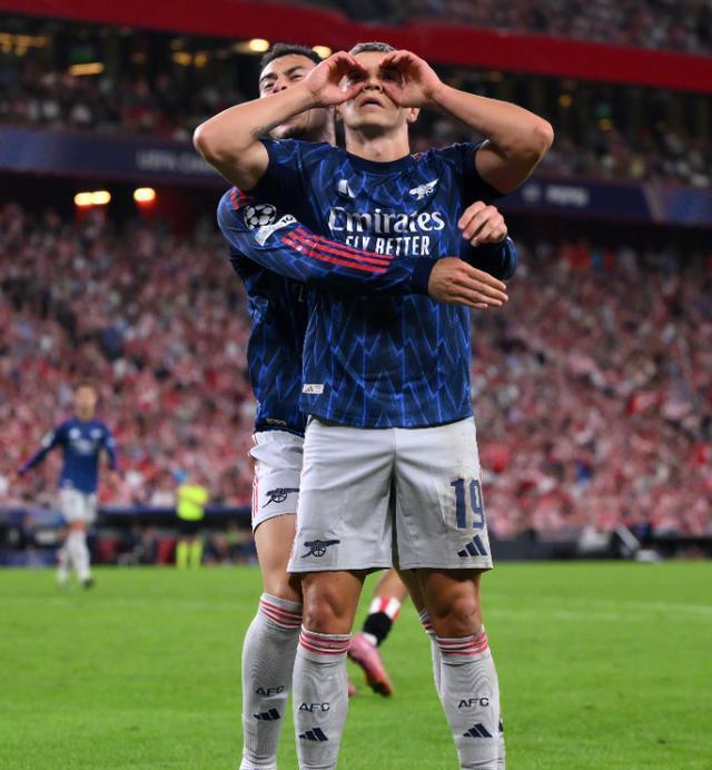 毕尔巴鄂竞, 随后小角度