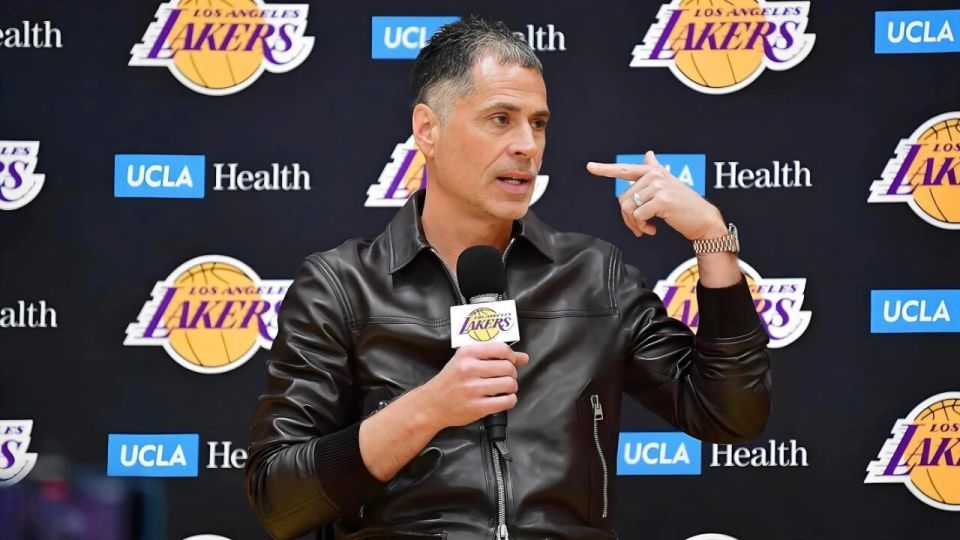 球队现状, 塁场均 球队现状, 塁场均